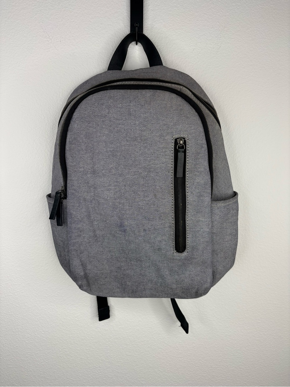 Everlane Heather Grey Canvas Laptop Travel Backpack